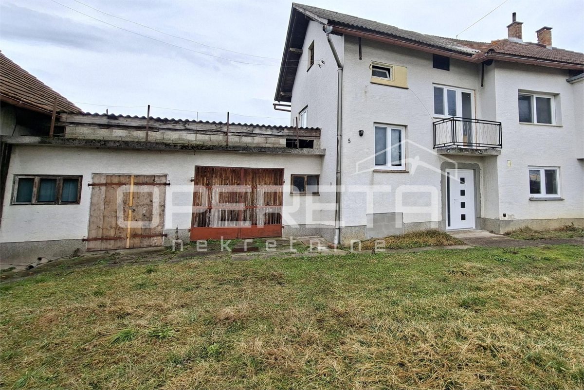 Casa In vendita - ZAGREBAČKA KLINČA SELA