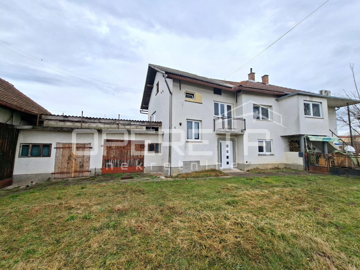 Casa In vendita - ZAGREBAČKA KLINČA SELA