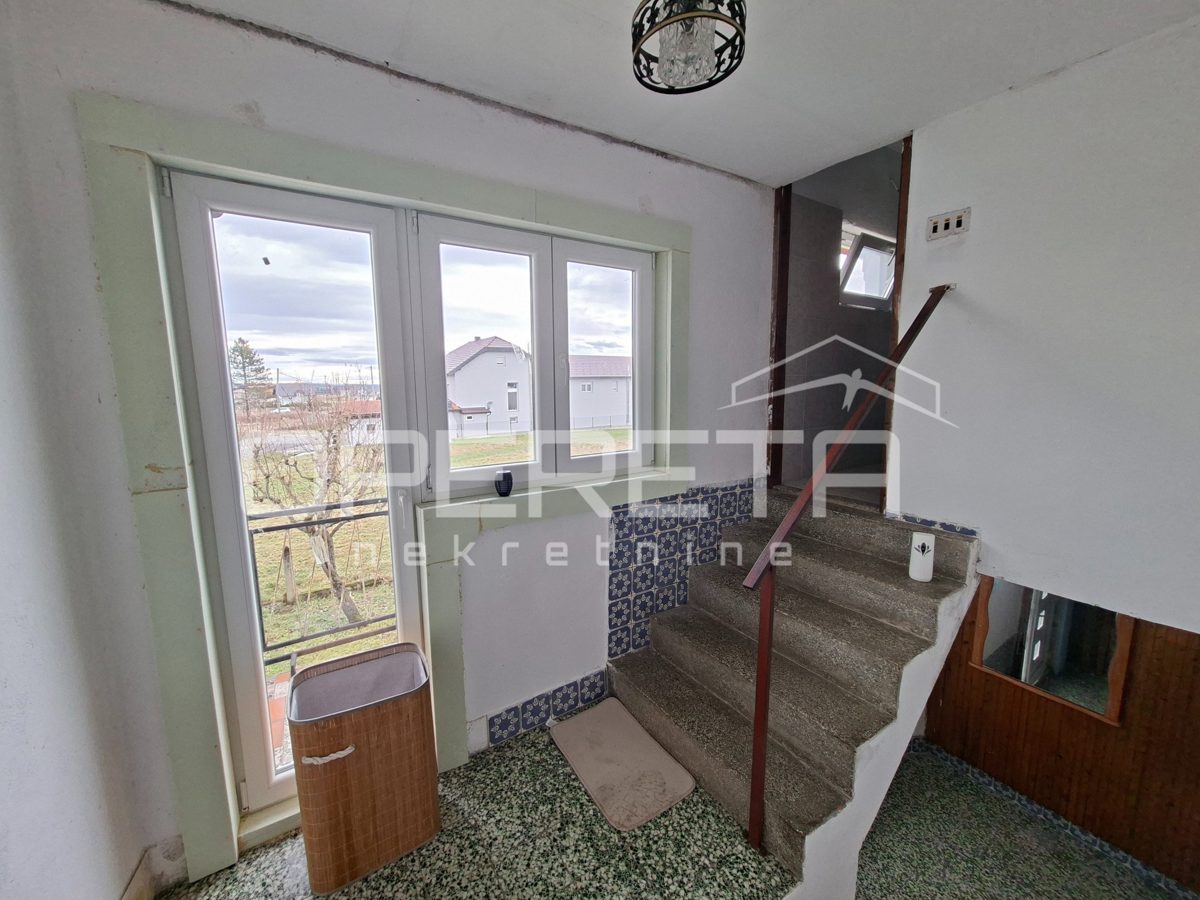 Casa In vendita - ZAGREBAČKA KLINČA SELA