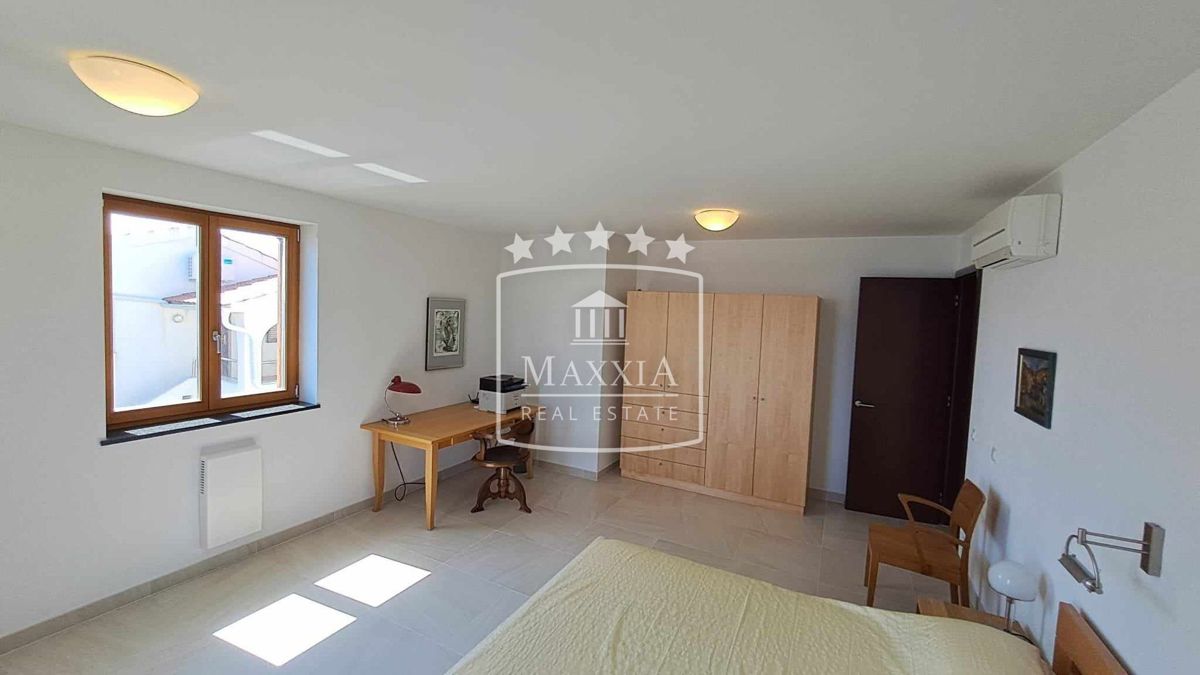 House For sale - ZADARSKA UGLJAN