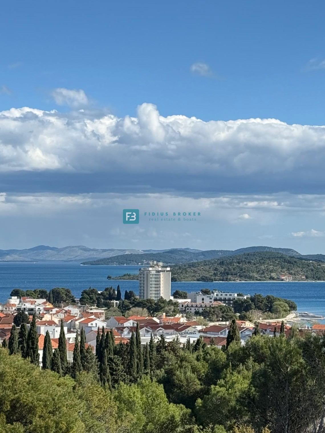 Kuća Na prodaju - ŠIBENSKO-KNINSKA VODICE