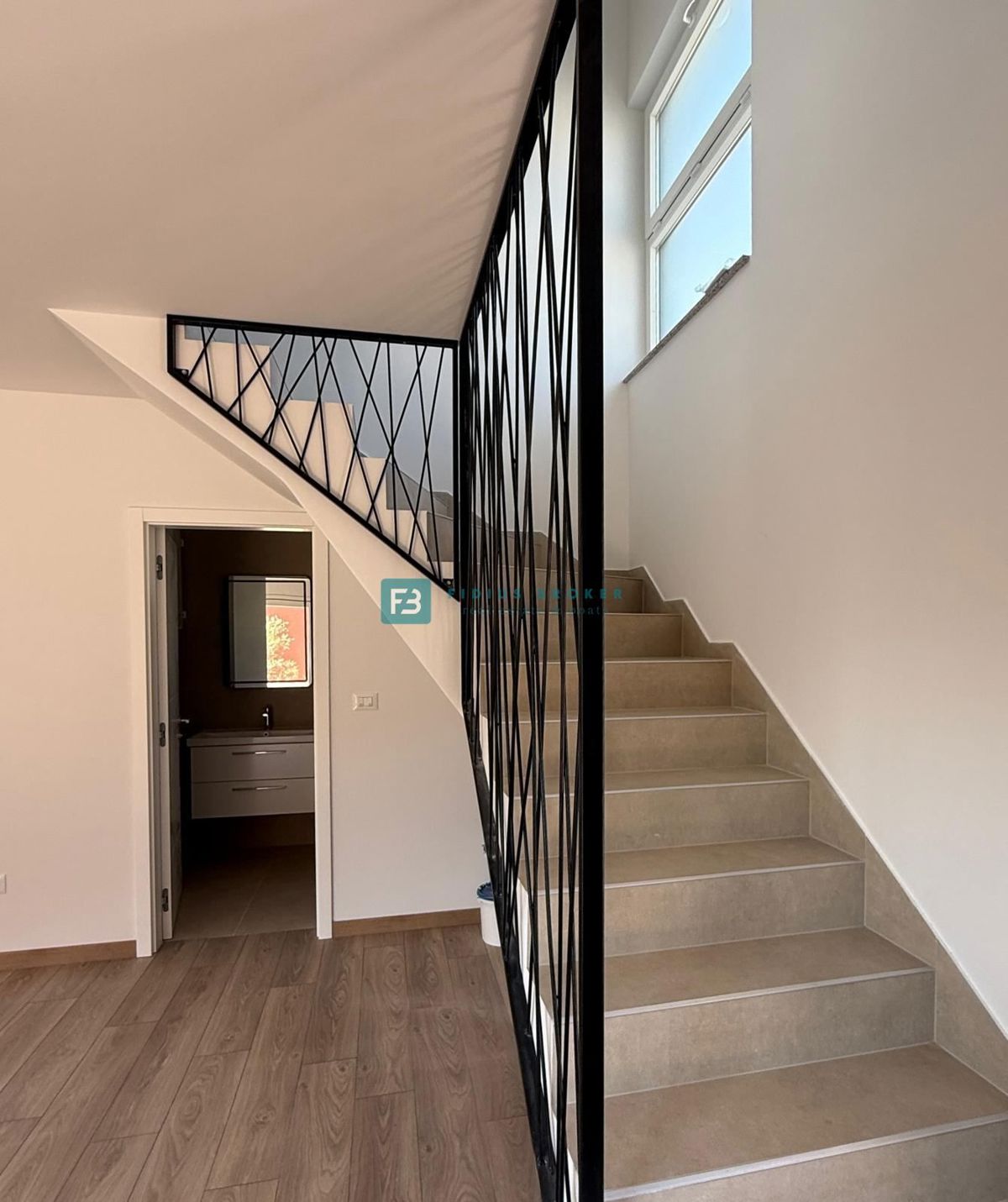 Flat For sale - ŠIBENSKO-KNINSKA VODICE