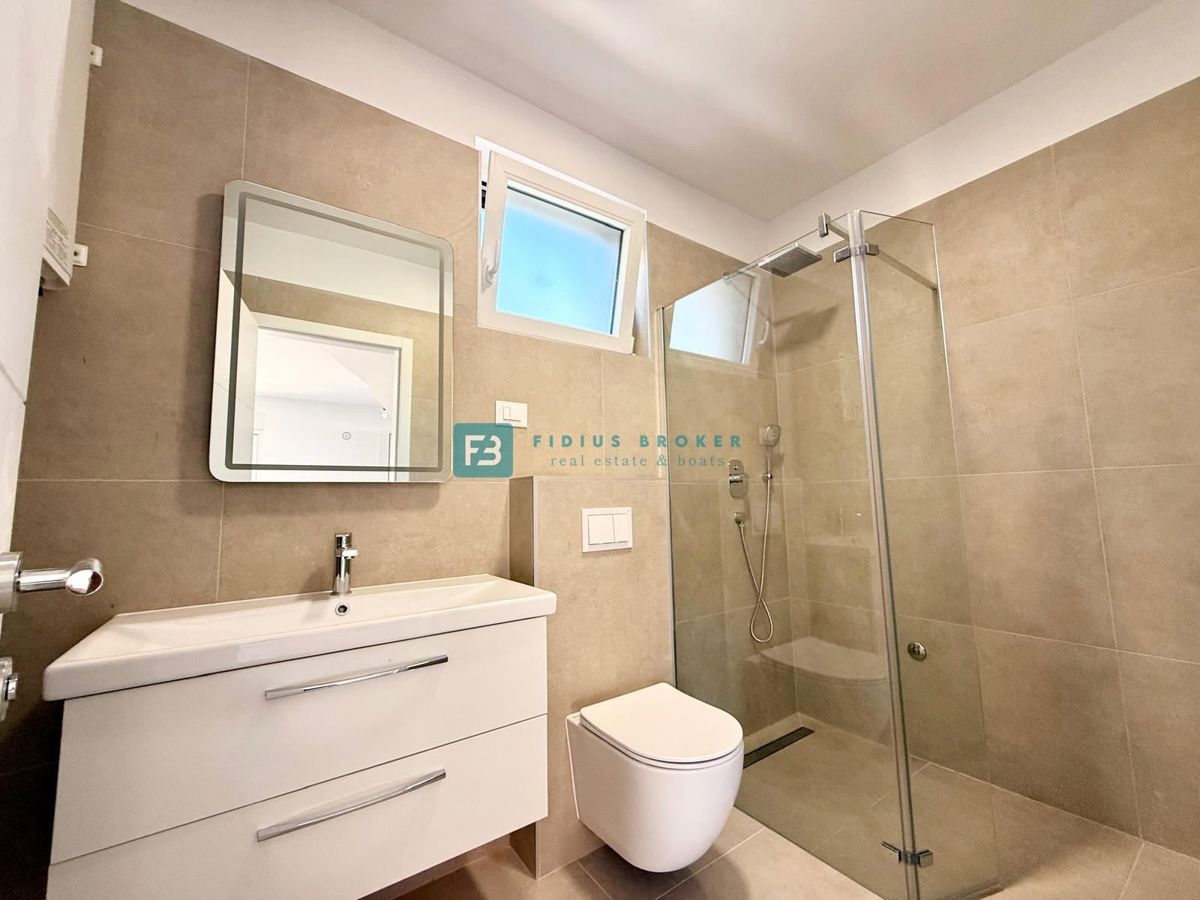 Flat For sale - ŠIBENSKO-KNINSKA VODICE