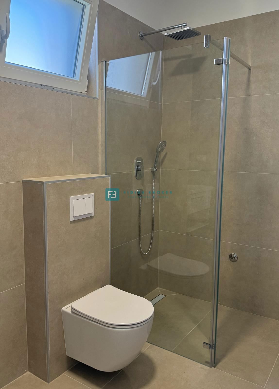 Flat For sale - ŠIBENSKO-KNINSKA VODICE