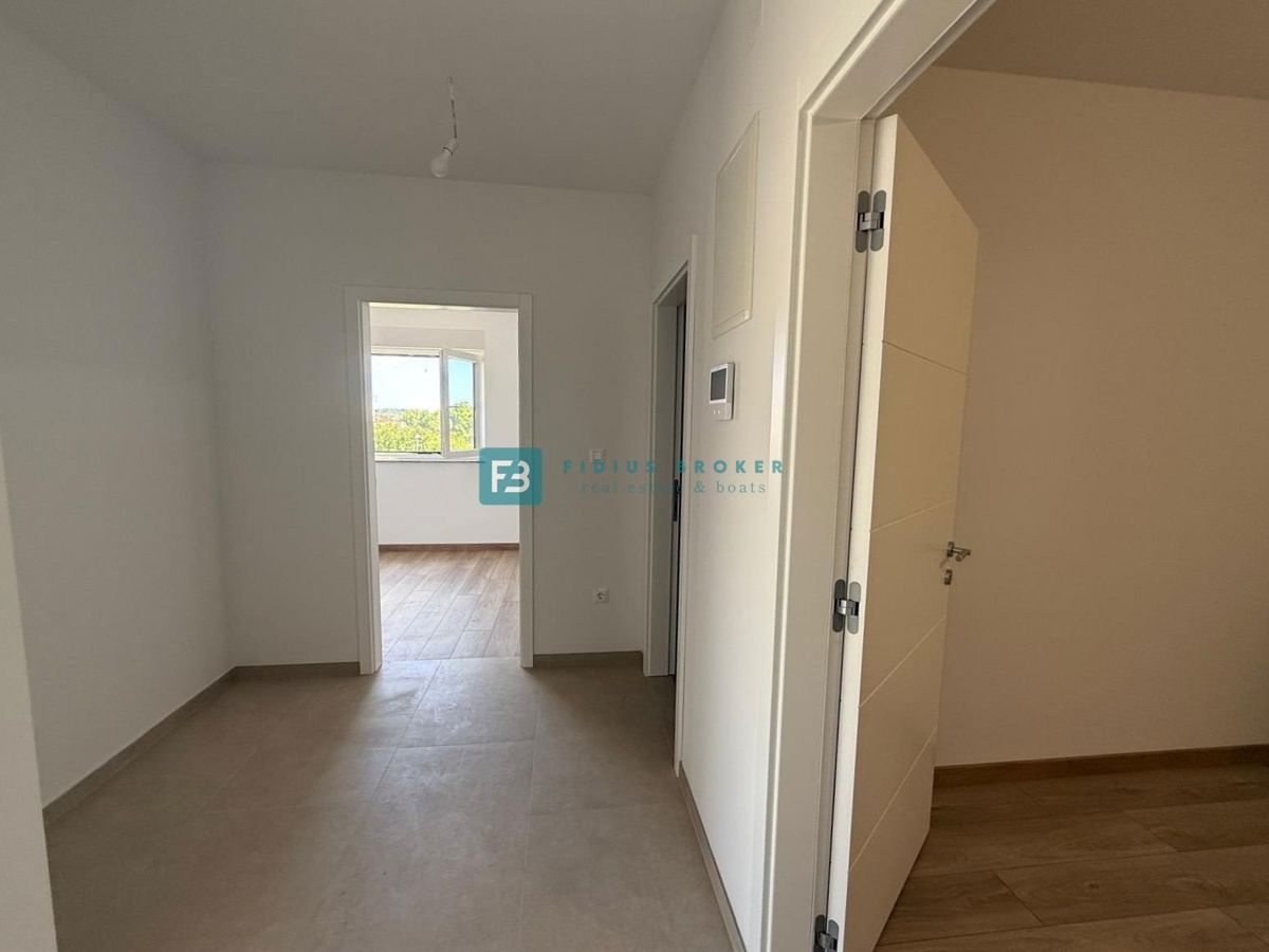 Flat For sale - ŠIBENSKO-KNINSKA VODICE
