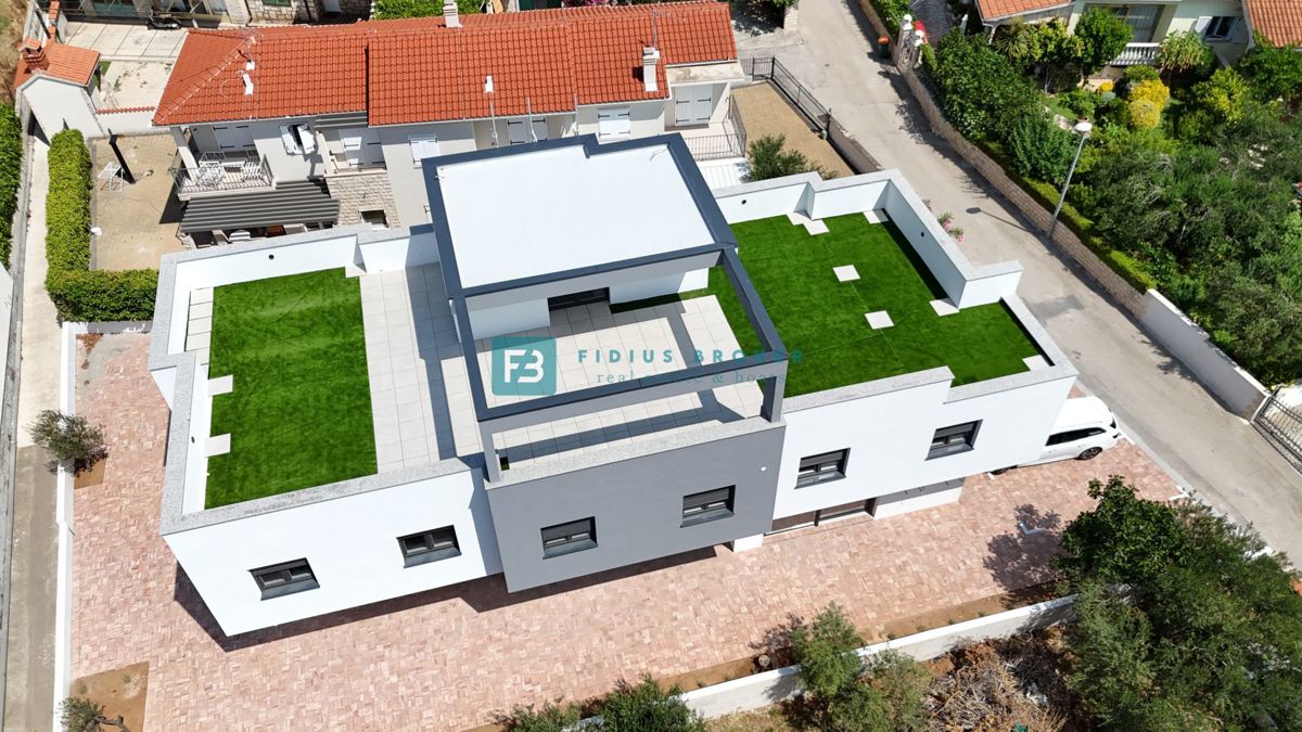 Flat For sale - ŠIBENSKO-KNINSKA VODICE