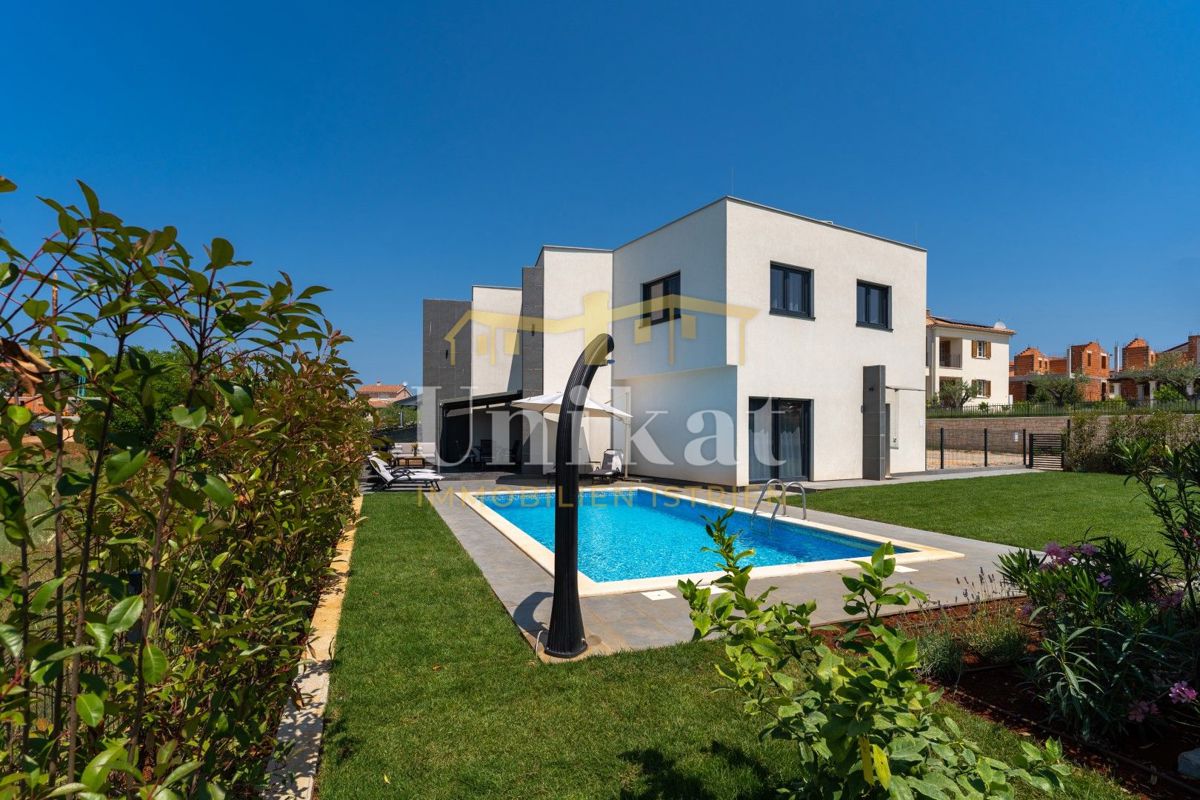 House For sale - Istarska Poreč - foto 1/34