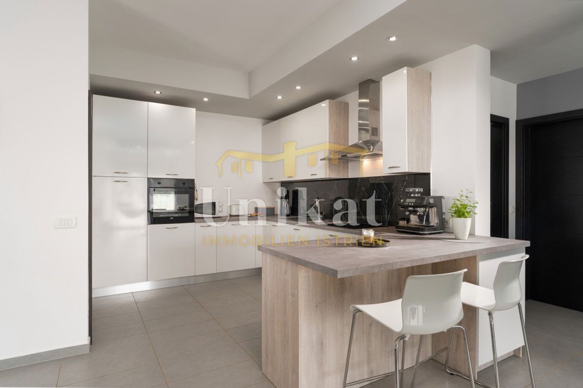 House For sale - ISTARSKA POREČ