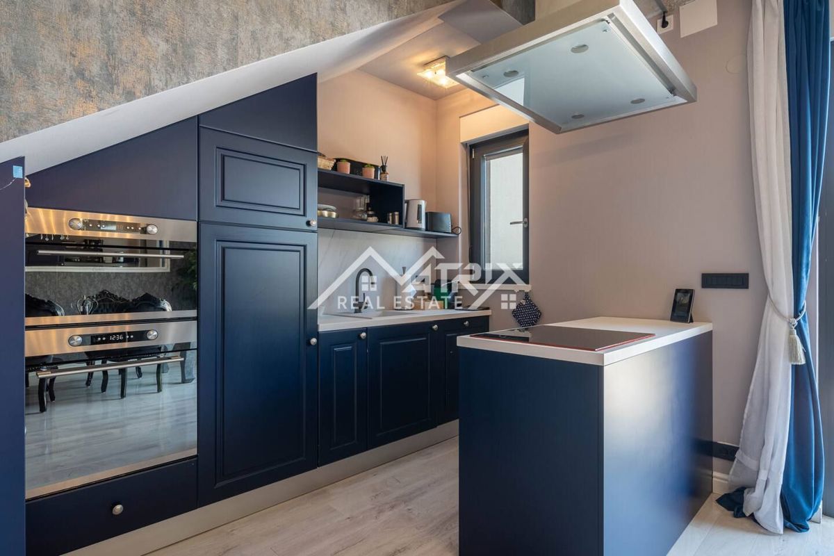 Apartmán Na predaj - ISTARSKA POREČ