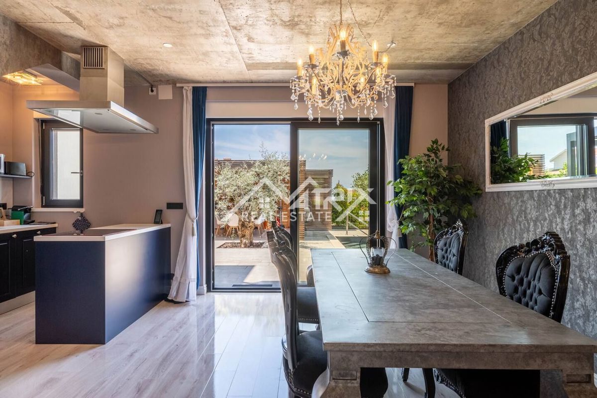 Apartmán Na predaj - ISTARSKA POREČ