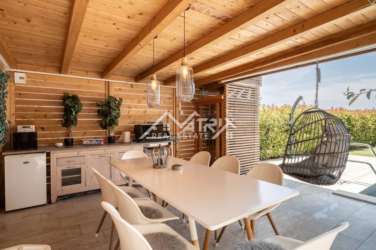Apartmán Na predaj - ISTARSKA POREČ