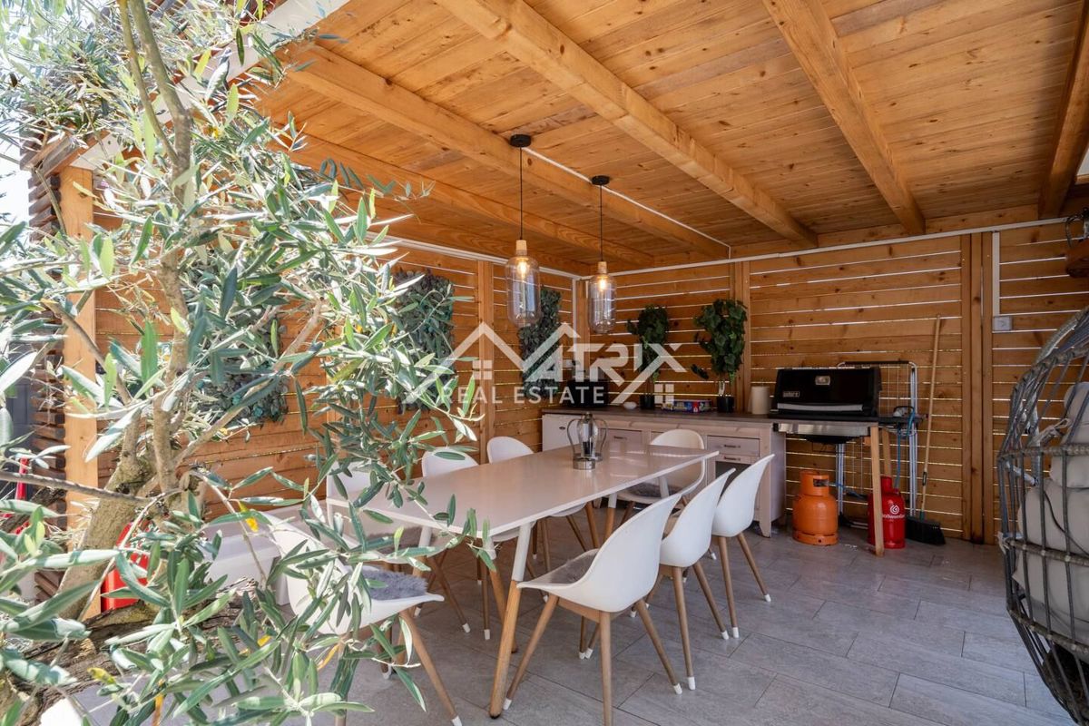 Apartmán Na predaj - ISTARSKA POREČ