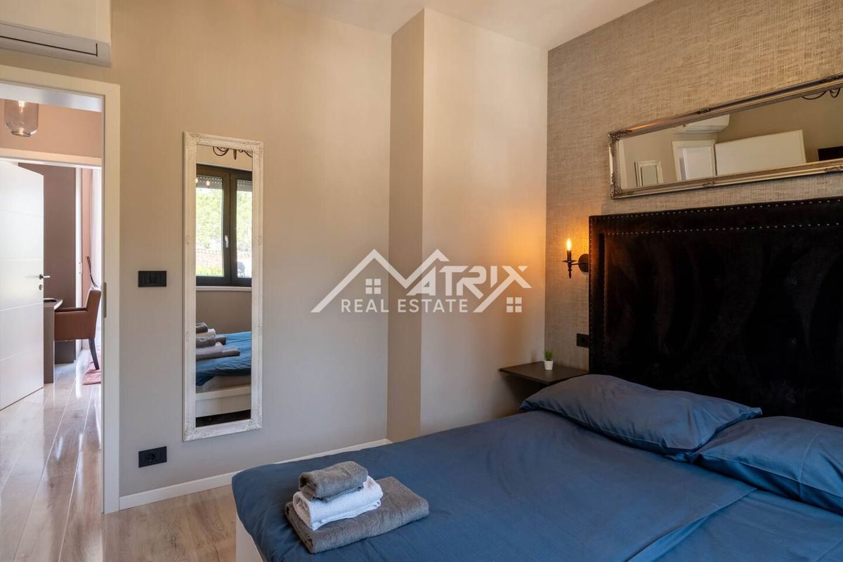 Apartmán Na predaj - ISTARSKA POREČ