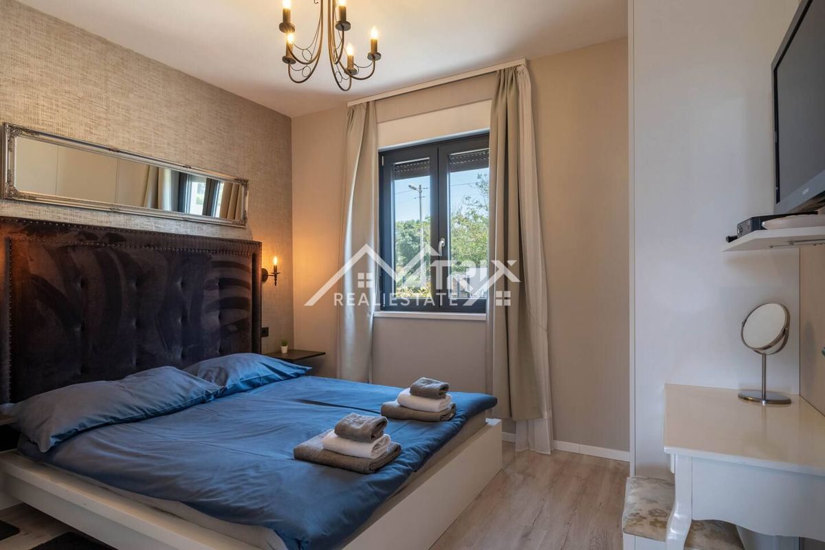 Apartmán Na predaj - ISTARSKA POREČ