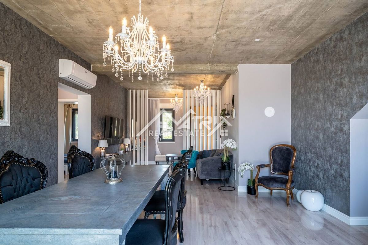 Apartmán Na predaj - ISTARSKA POREČ