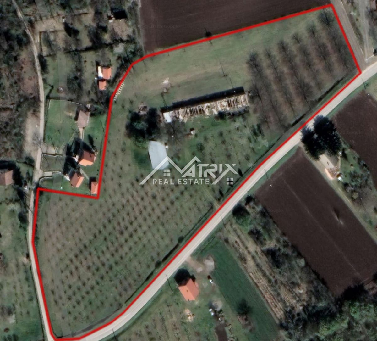 Terrain À vendre - Osječko-baranjska Erdut - foto 1/2