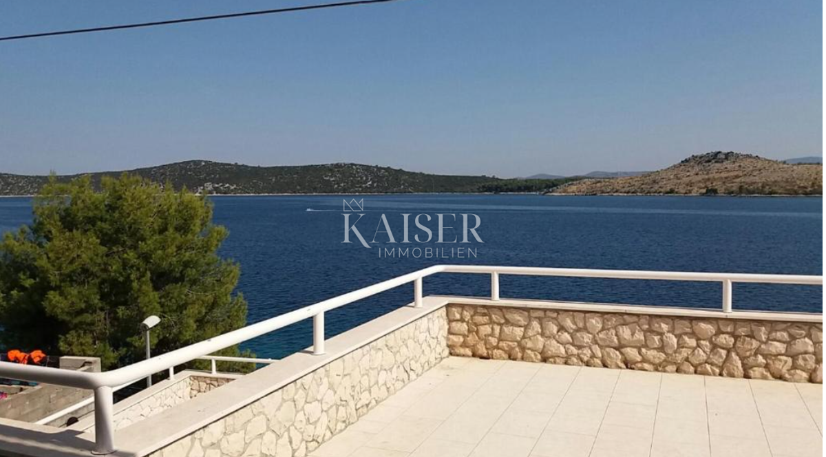 House For sale - ŠIBENSKO-KNINSKA ŠIBENIK
