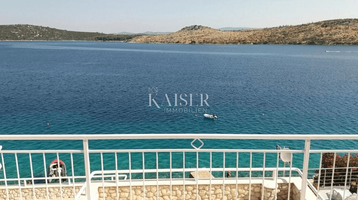 House For sale - ŠIBENSKO-KNINSKA ŠIBENIK