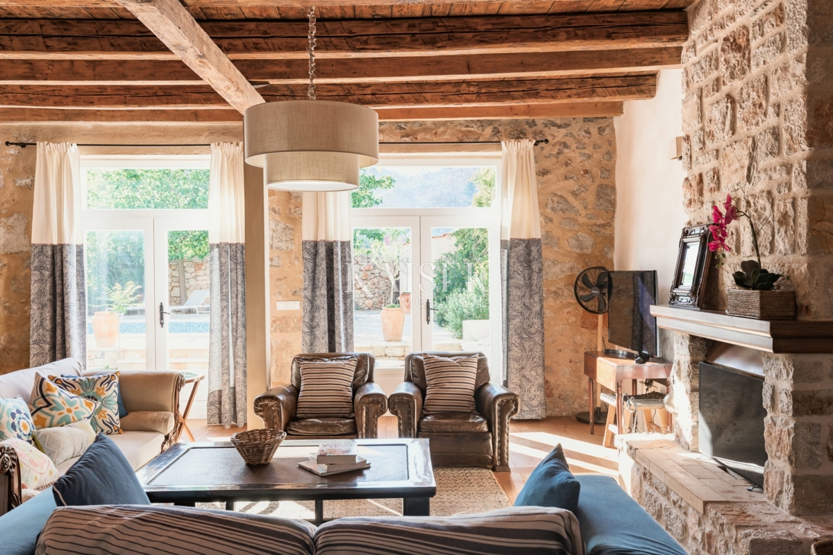 House For sale - SPLITSKO-DALMATINSKA HVAR
