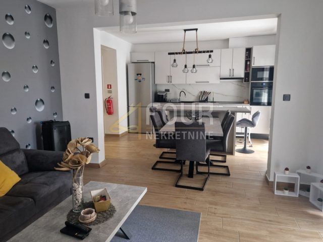 Apartment Zu verkaufen - Primorsko-goranska Rab - foto 2/19