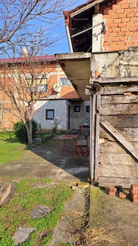 House For sale - Sisačko-moslavačka Sisak - foto 3/32