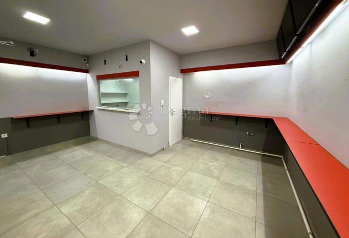 Komerční k pronájmu 43 m² – Nedelišće