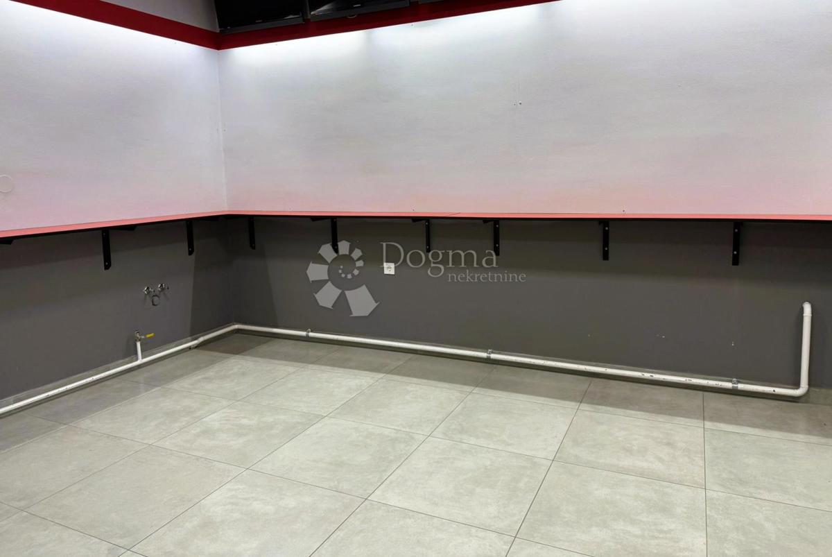 Locaux commerciaux À louer - MEĐIMURSKA NEDELIŠĆE
