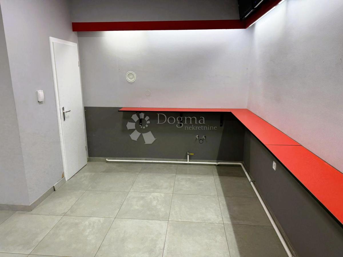 Locaux commerciaux À louer - MEĐIMURSKA NEDELIŠĆE