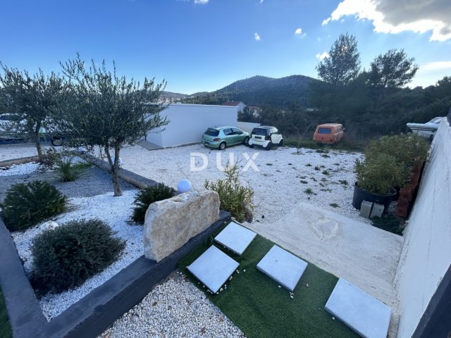 Land for sale 402 m² – Šibenik