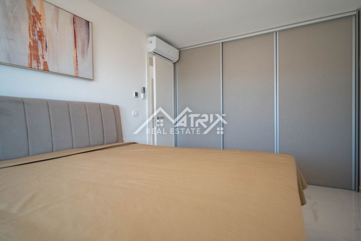 Flat For sale - ISTARSKA NOVIGRAD