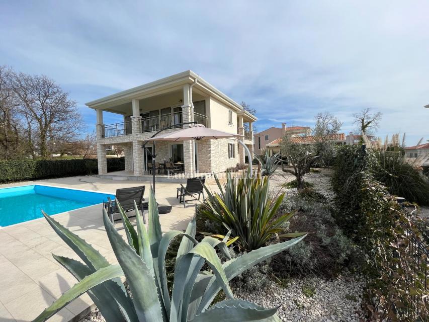House For sale - ISTARSKA NOVIGRAD