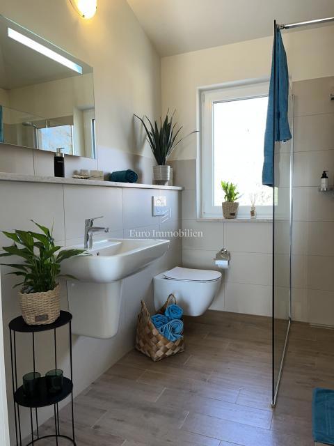 House For sale - ISTARSKA NOVIGRAD