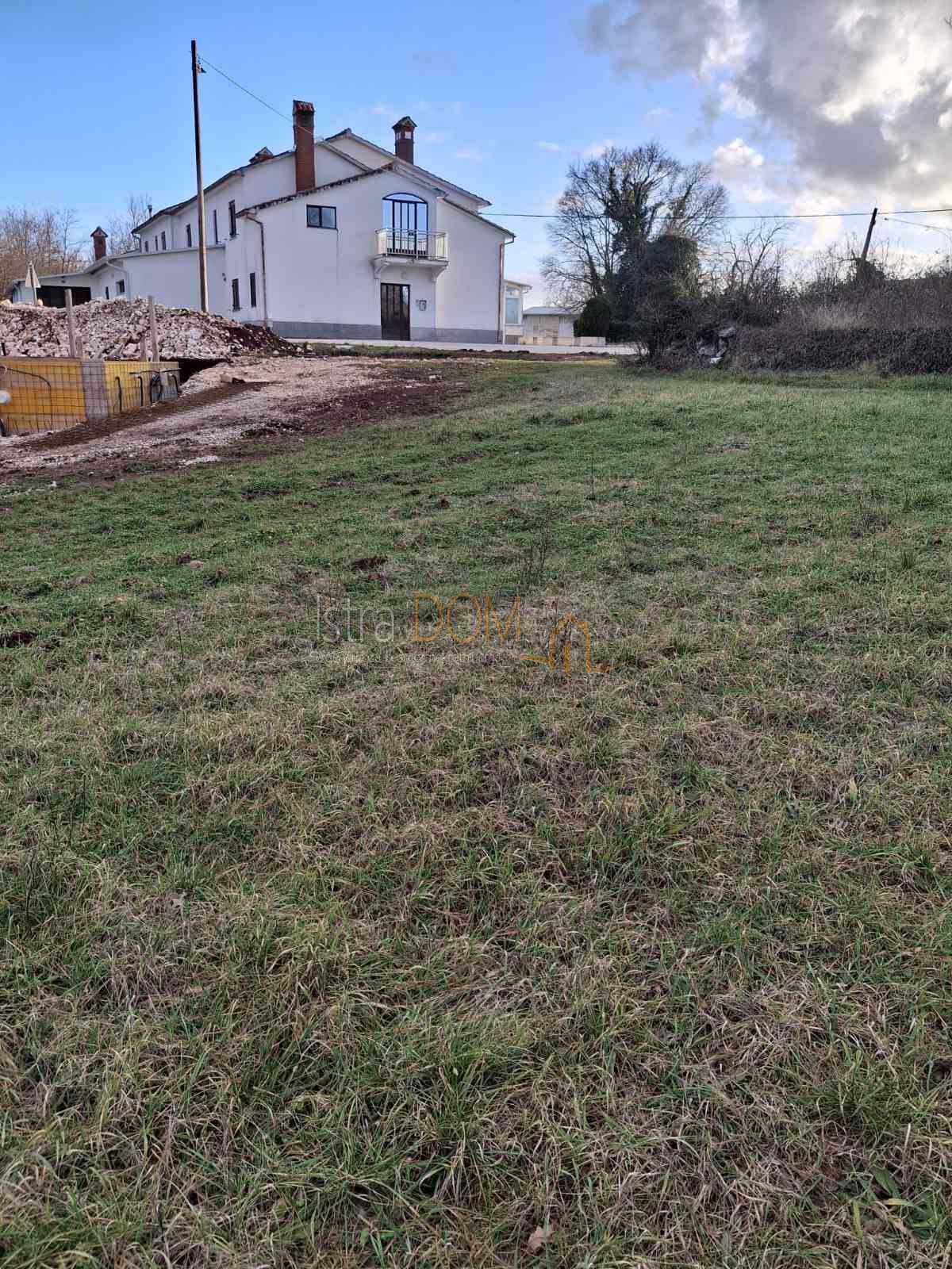 Zemljište Na prodaju - Istarska Barban - foto 2/4