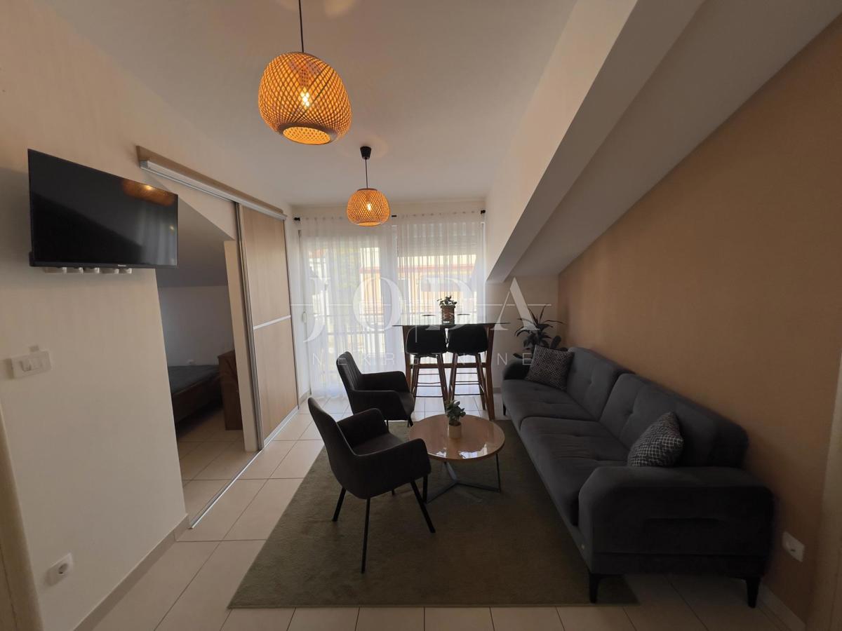 Flat For sale - PRIMORSKO-GORANSKA CRIKVENICA