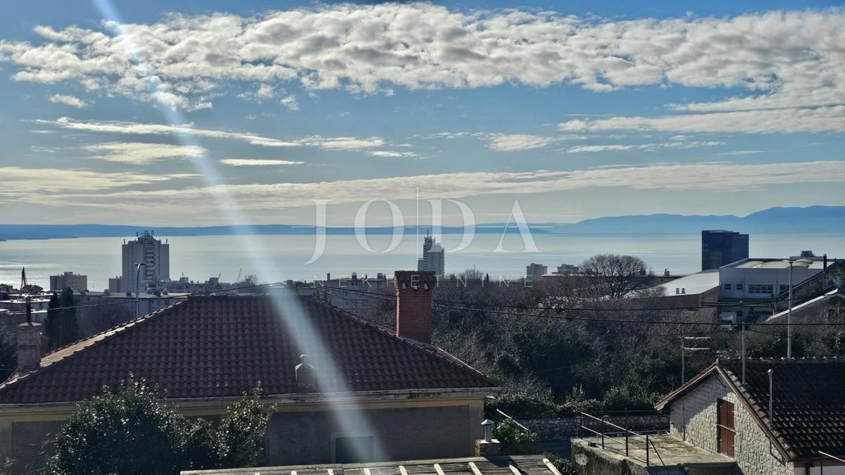 Hiša Na predaj - PRIMORSKO-GORANSKA RIJEKA
