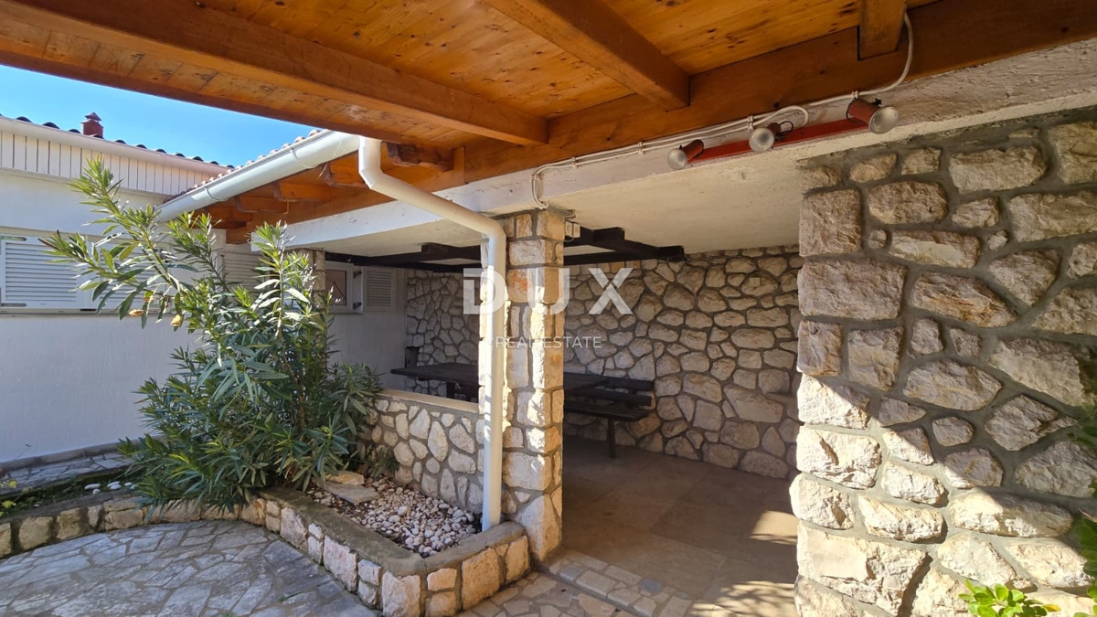 House For sale - PRIMORSKO-GORANSKA NOVI VINODOLSKI