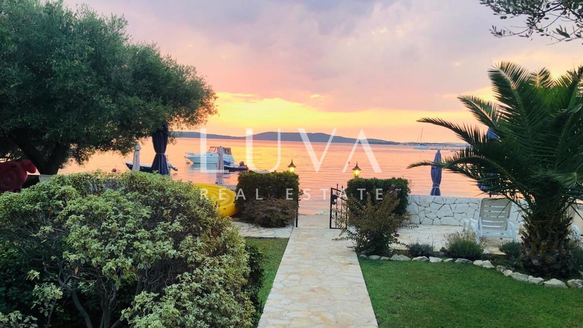 House For sale - ŠIBENSKO-KNINSKA ŠIBENIK