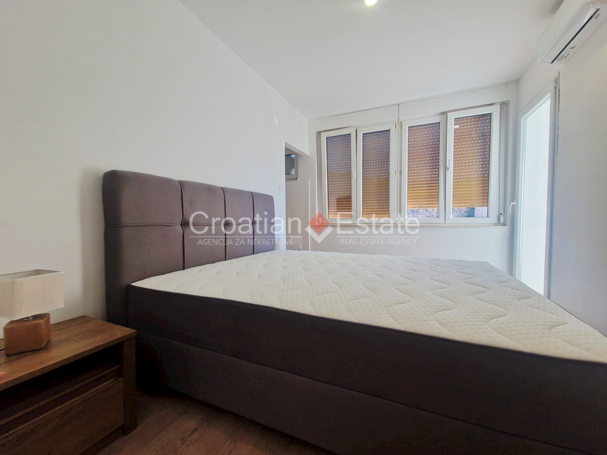Flat For sale - SPLITSKO-DALMATINSKA SPLIT