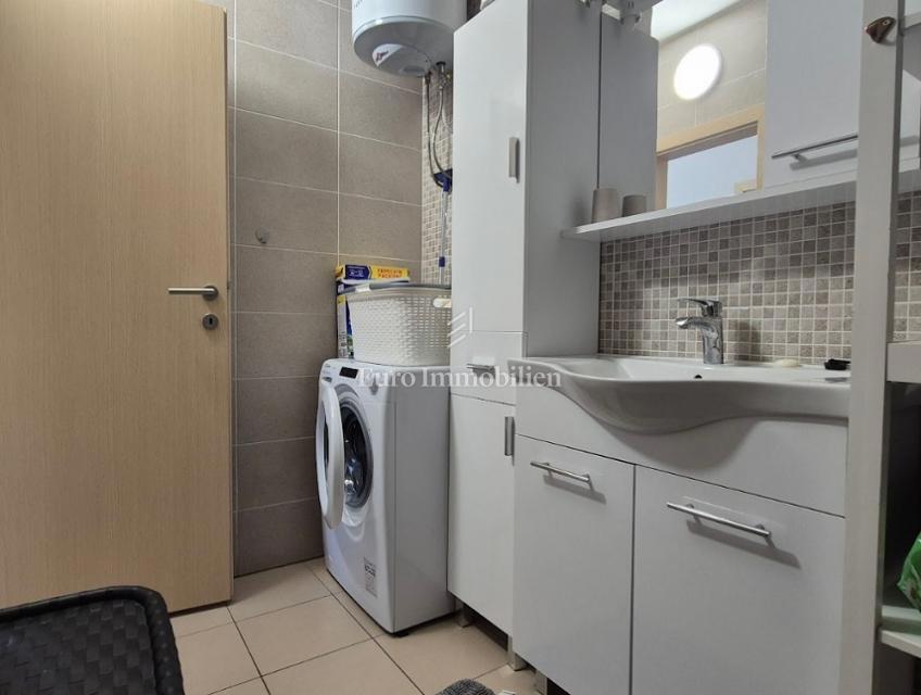 Apartma Na predaj - LIČKO-SENJSKA NOVALJA