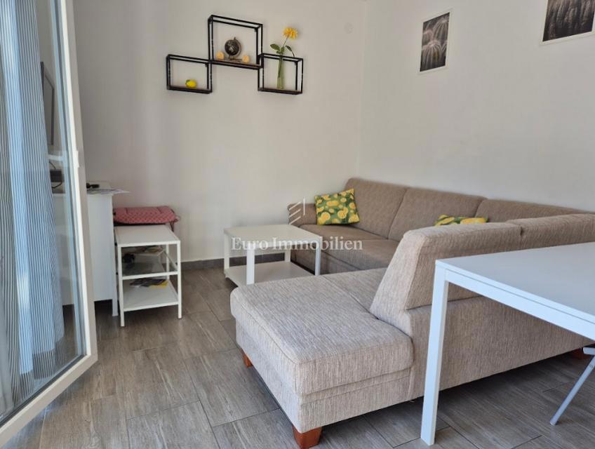 Apartma Na predaj - LIČKO-SENJSKA NOVALJA