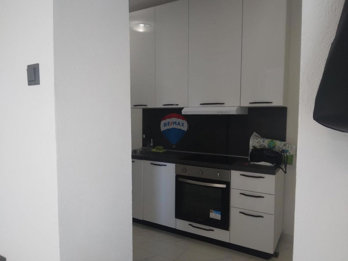 Apartma Za najem - PRIMORSKO-GORANSKA RIJEKA