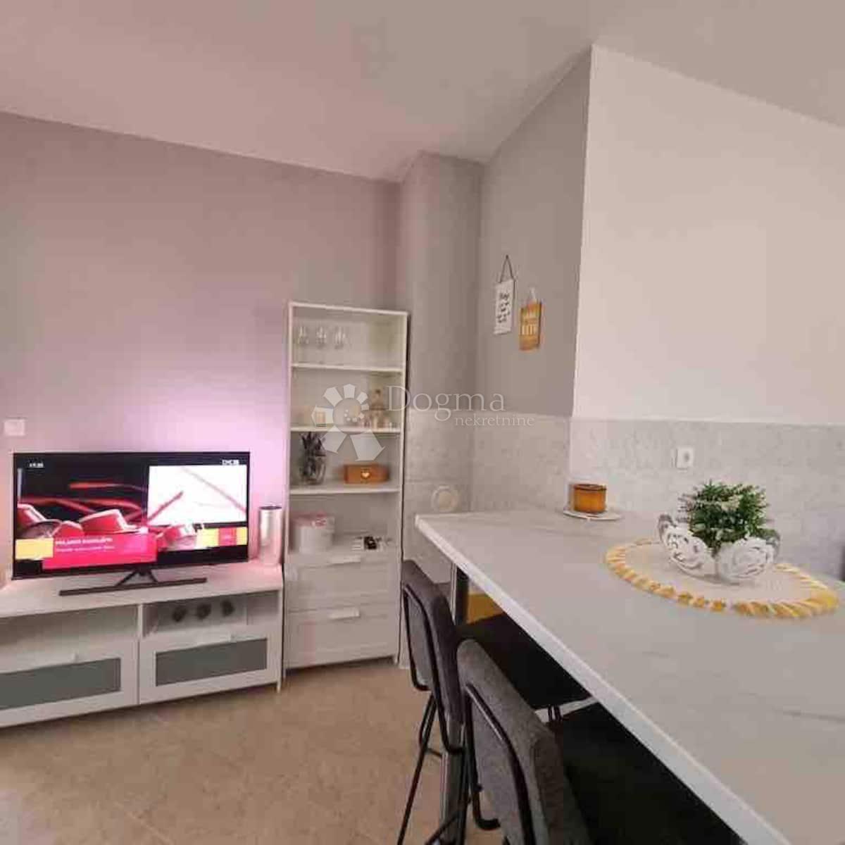 House For sale - ISTARSKA BARBAN