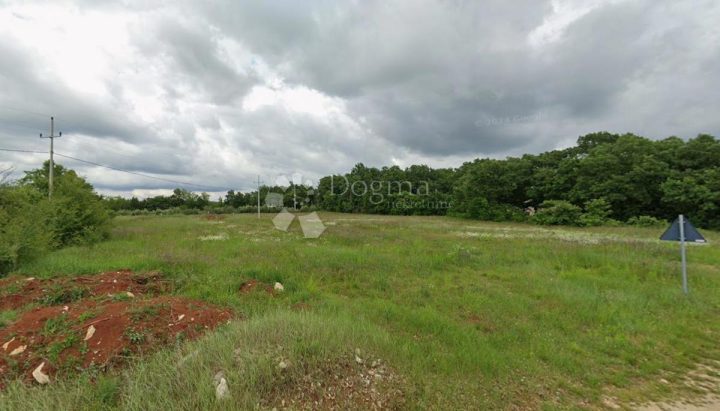 Parcela na predaj 3000 m² – Sveti Lovreč