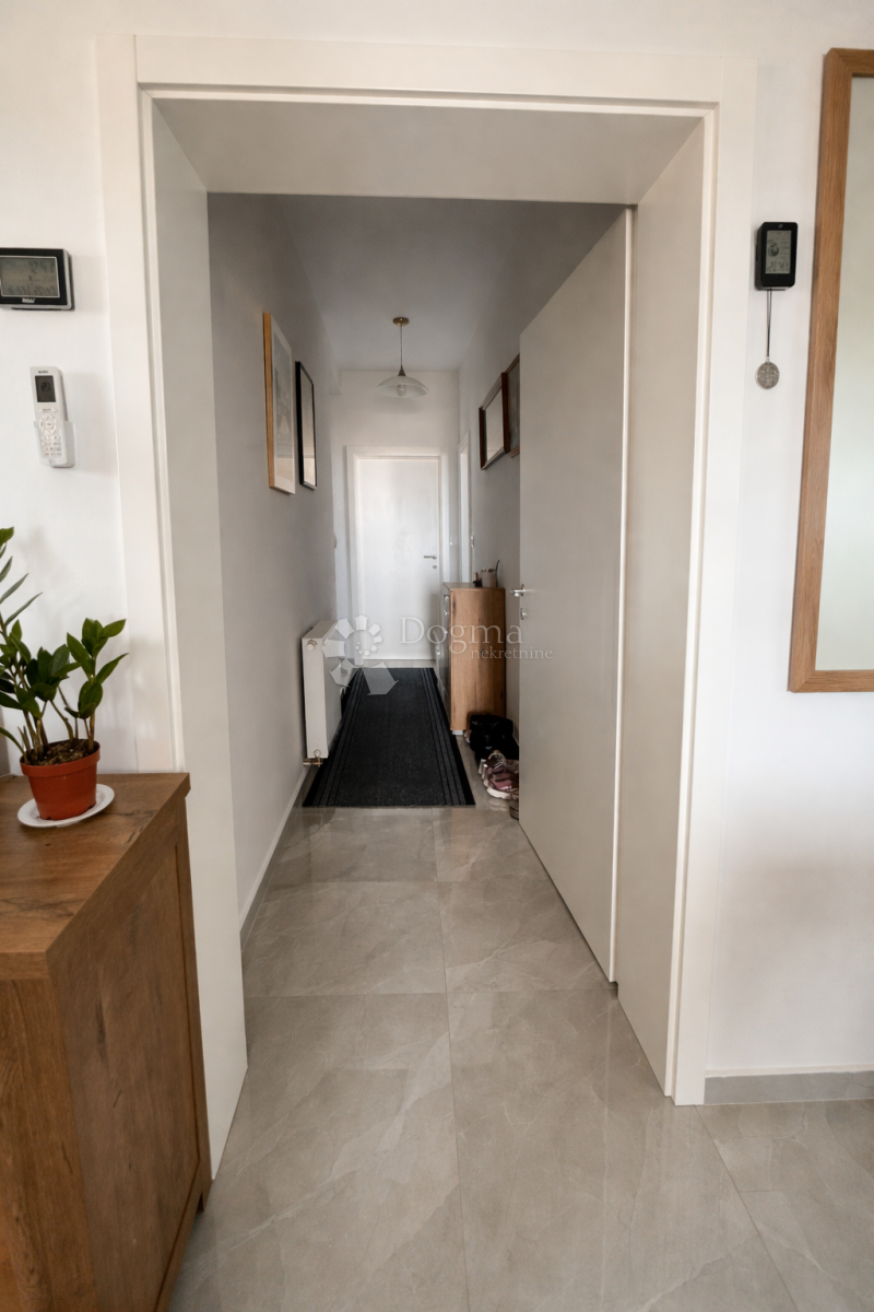House For sale - šibensko-kninska Vodice - foto 2/12