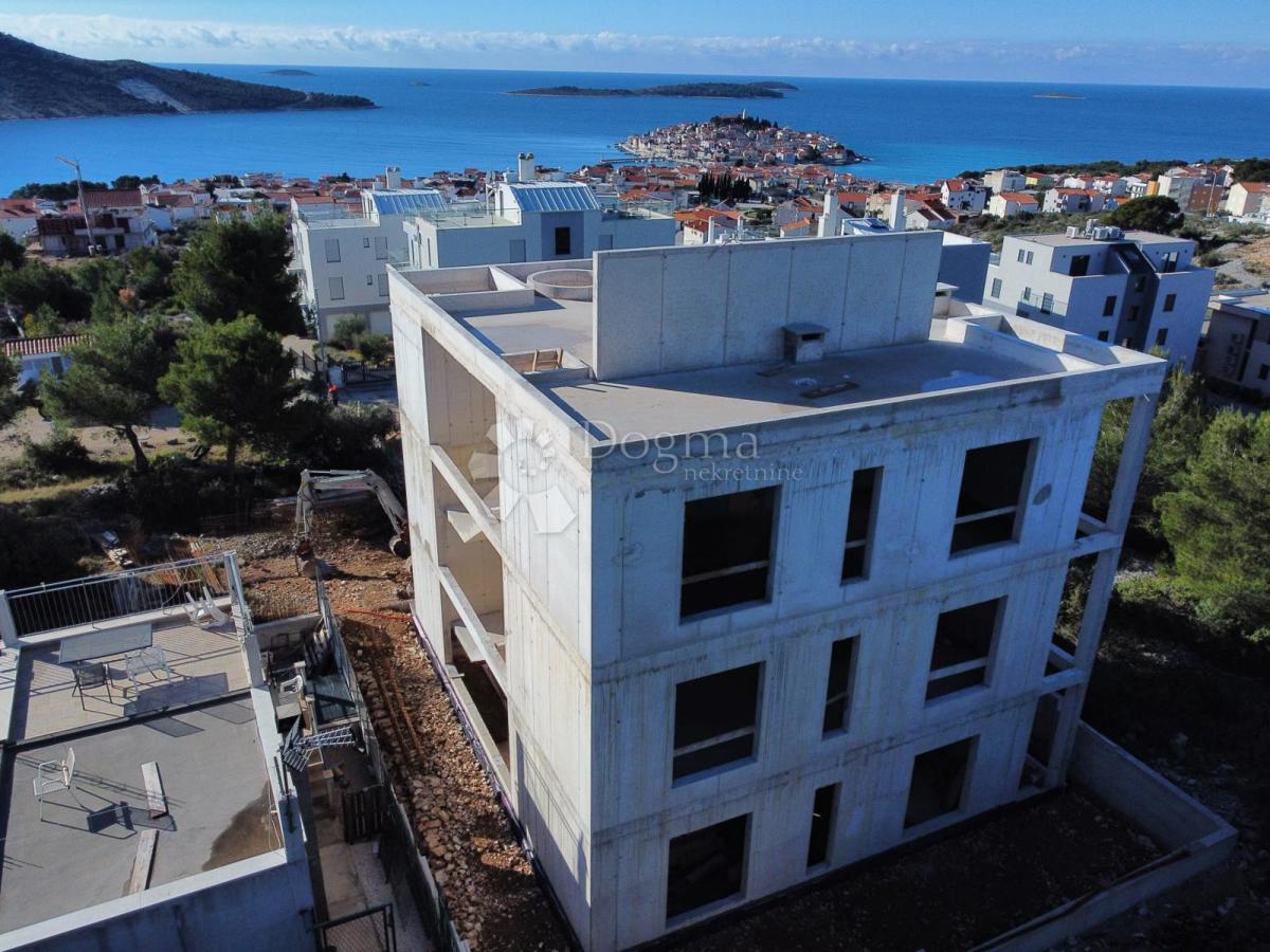 Flat For sale - ŠIBENSKO-KNINSKA PRIMOŠTEN