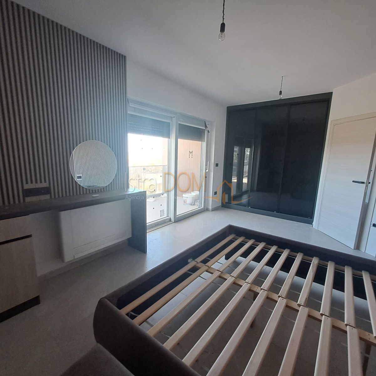 House For sale - ISTARSKA LIŽNJAN