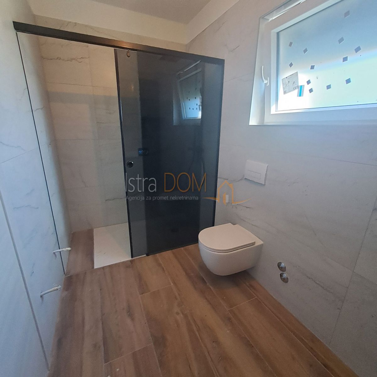 House For sale - ISTARSKA LIŽNJAN