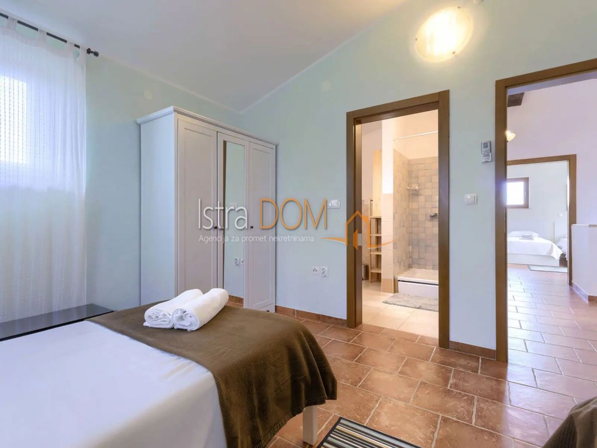 Haus Zu verkaufen - ISTARSKA SVETVINČENAT