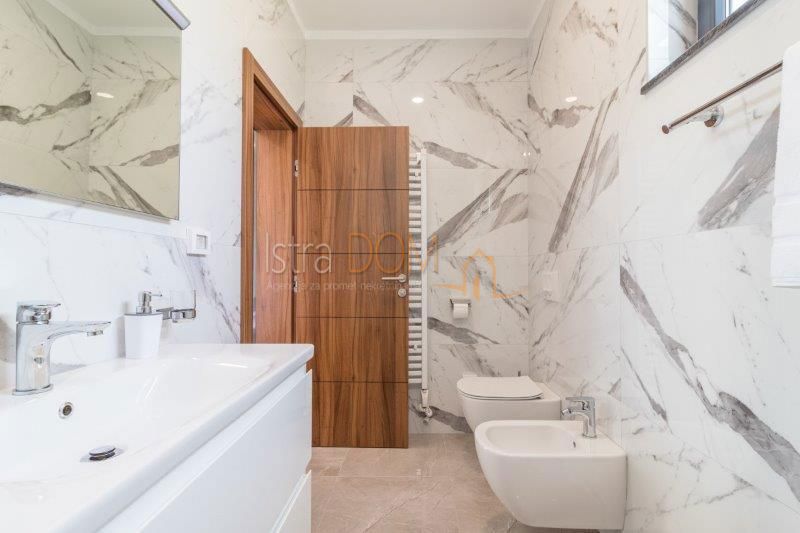 Maison À vendre - ISTARSKA FAŽANA