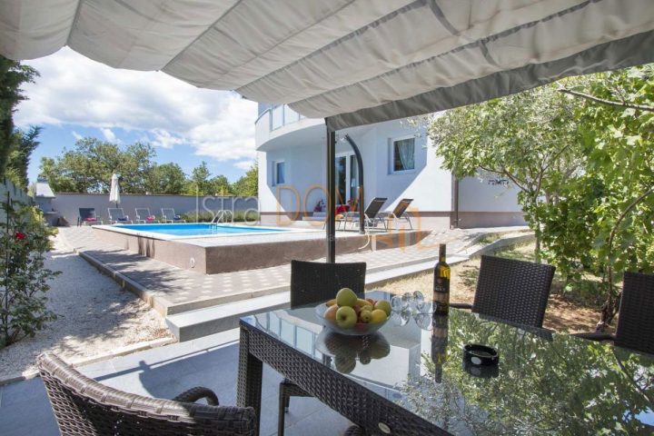 Kuća na prodaju 200 m² – Vodnjan